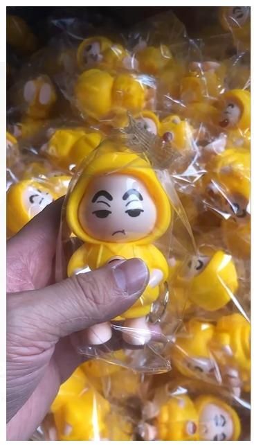 Moody Shin-chan | Keychain